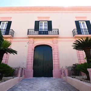 Palazzo Castriota